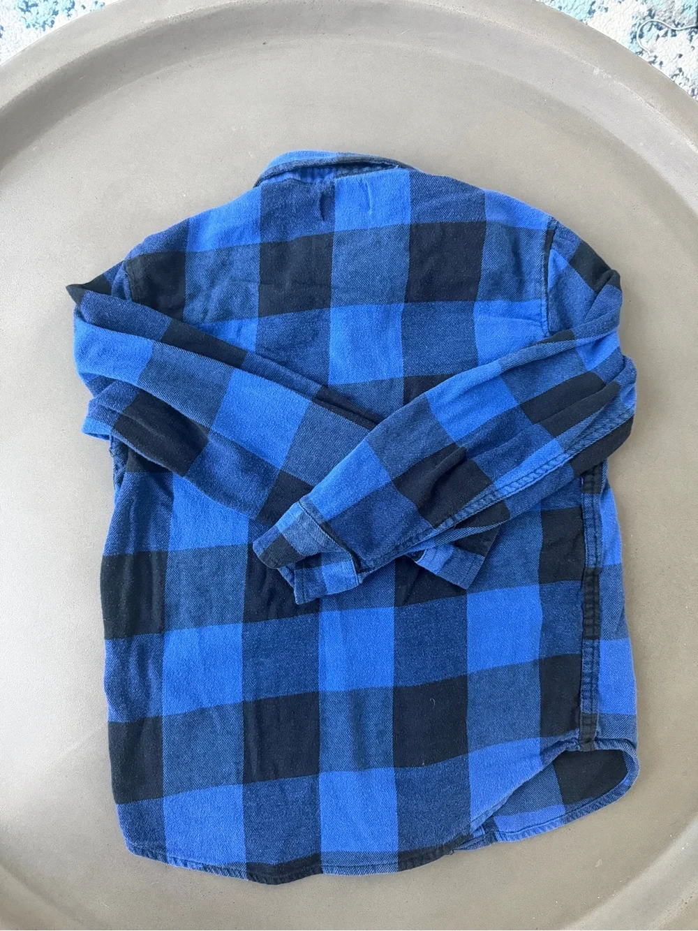 Old Navy Blue and Black Plaid Button-Down Shirt for Kids 6/7